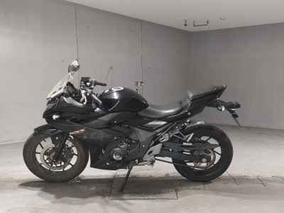 Suzuki GSX250R