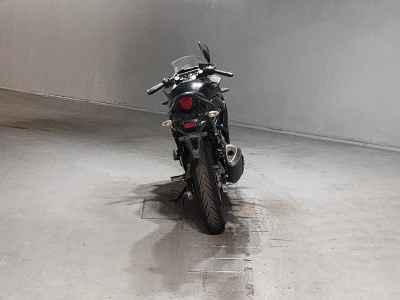 Suzuki GSX250R