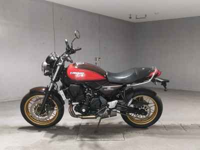 Kawasaki Z650RS 2022