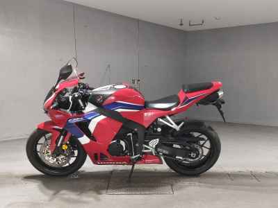 Honda CBR600RR 2021