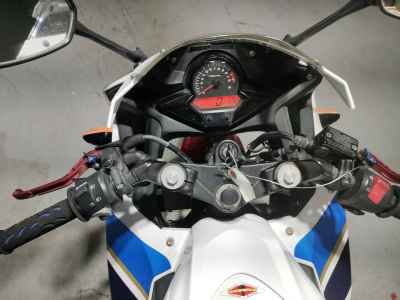 Honda CBR250R