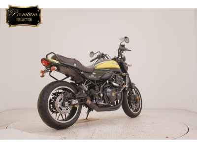 Kawasaki Z900RS 2023