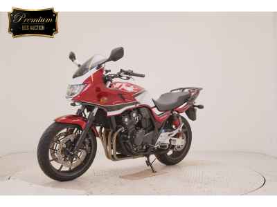 Honda CB400 Super Boldor 2022