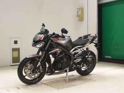 Triumph Street Triple 765 RS 2021