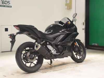 Yamaha YZF-R3 2021