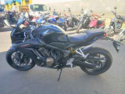 Honda CBR650R 2022