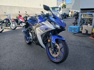 Yamaha YZF-R3 2015