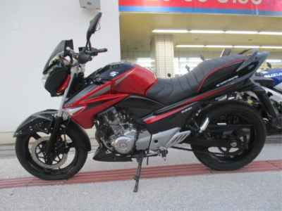 Suzuki GSR250