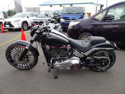 Harley-Davidson Breakout FXBR1750 2024