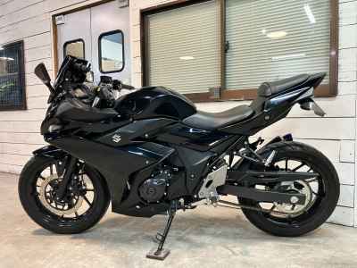 Suzuki GSX250R