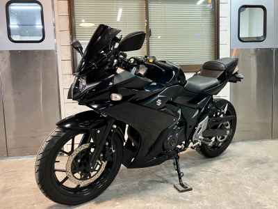 Suzuki GSX250R