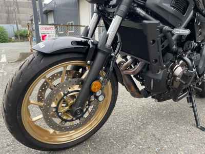 Yamaha XSR700 2025