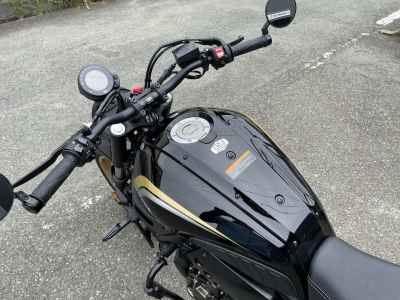 Yamaha XSR700 2025