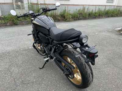 Yamaha XSR700 2025