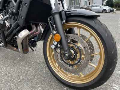 Yamaha XSR700 2025