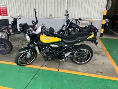 Kawasaki Z900RS 2023