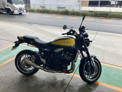 Kawasaki Z900RS 2023