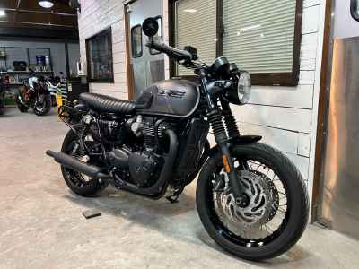 Triumph Bonneville T120B 2025