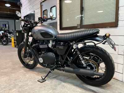 Triumph Bonneville T120B 2025