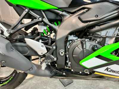 Kawasaki Ninja ZX-4RR 2025