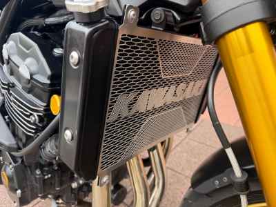Kawasaki Z900RS SE 2025