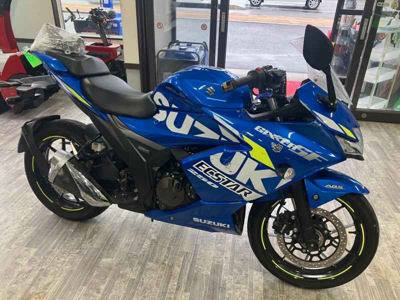 Suzuki Gixxer 250SF