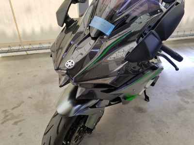 Kawasaki Z H2 Carbon 2021
