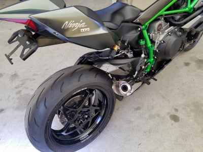 Kawasaki Z H2 Carbon 2021