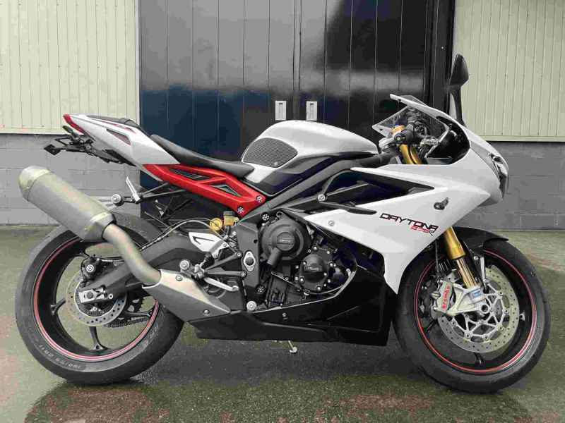 Triumph Daytona 675R 2014