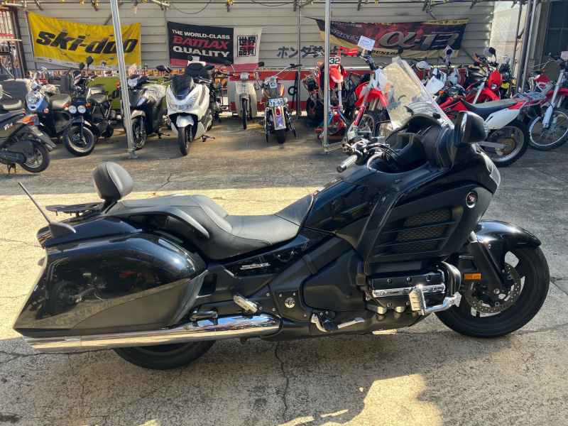 Honda GL1800 F6B Bagger 2013