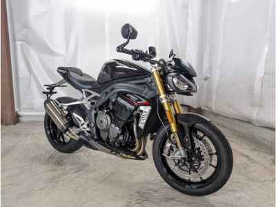 Triumph Street Triple RS 2021