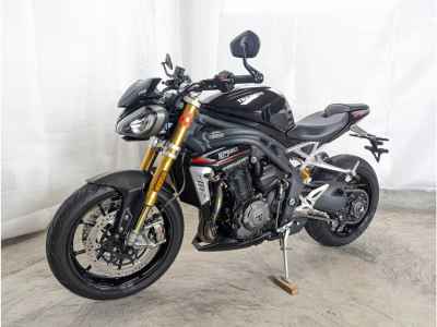 Triumph Street Triple RS 2021