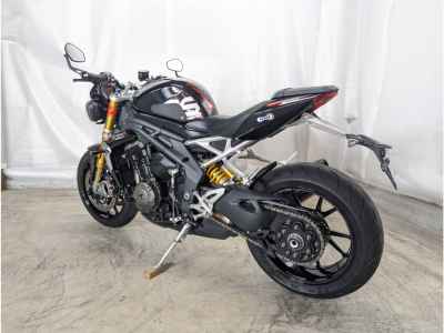 Triumph Street Triple RS 2021