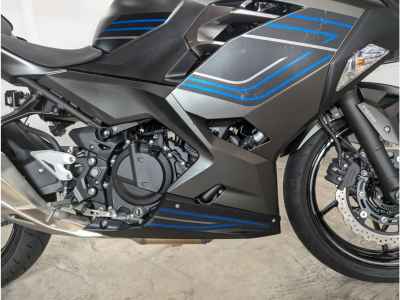 Kawasaki Ninja 400 2025