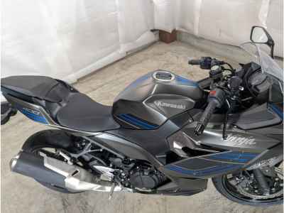 Kawasaki Ninja 400 2025