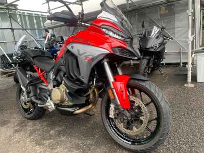 Ducati Multistrada V4S 2025