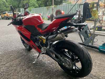 Ducati Panigale V2 2025