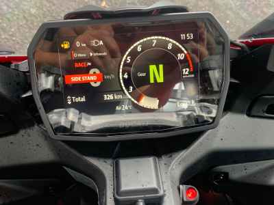 Ducati Panigale V2 2025