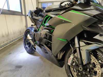 Kawasaki Z H2 Carbon 2021