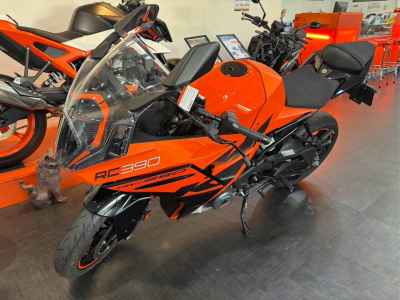 KTM RC 390 2025