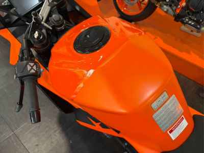 KTM RC 390 2025