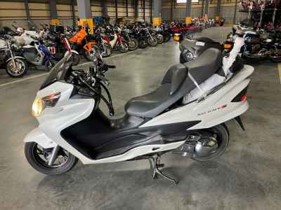 Suzuki Skywave 250S