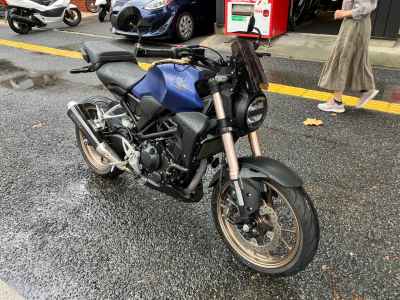 Honda CB250R 2019
