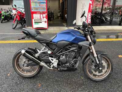 Honda CB250R 2019