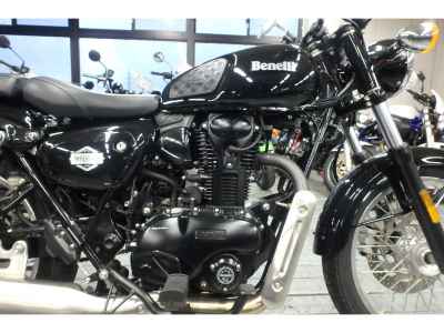 Benelli Imperiale 400 2023