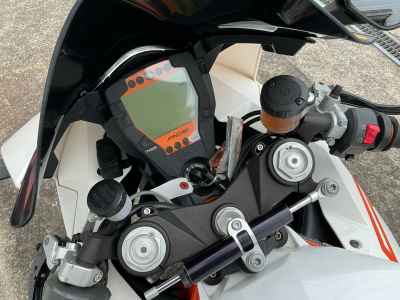 KTM 1190 RC8 R 2014