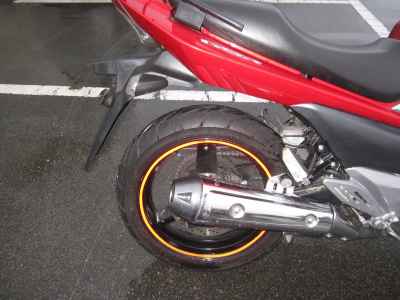 Suzuki GSR250