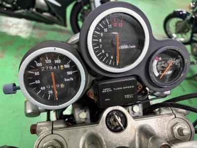 Suzuki RGV250
