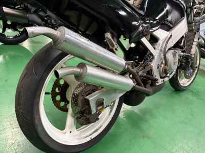 Suzuki RGV250