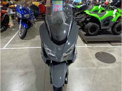 Suzuki Burgman 400 2023